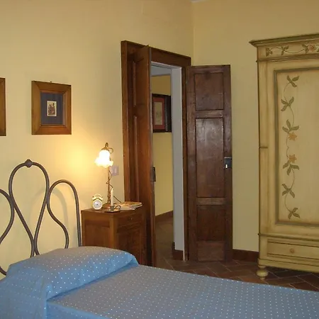 Farm stay Tenuta Montegrande 1893