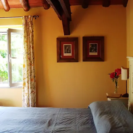 Farm stay Tenuta Montegrande 1893 *