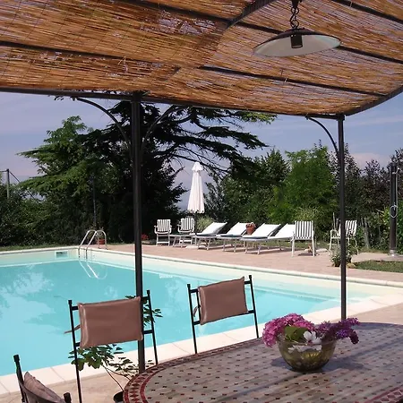 Farm stay Tenuta Montegrande 1893 San Salvatore Monferrato