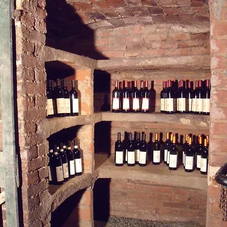 Farm stay Tenuta Montegrande 1893 *